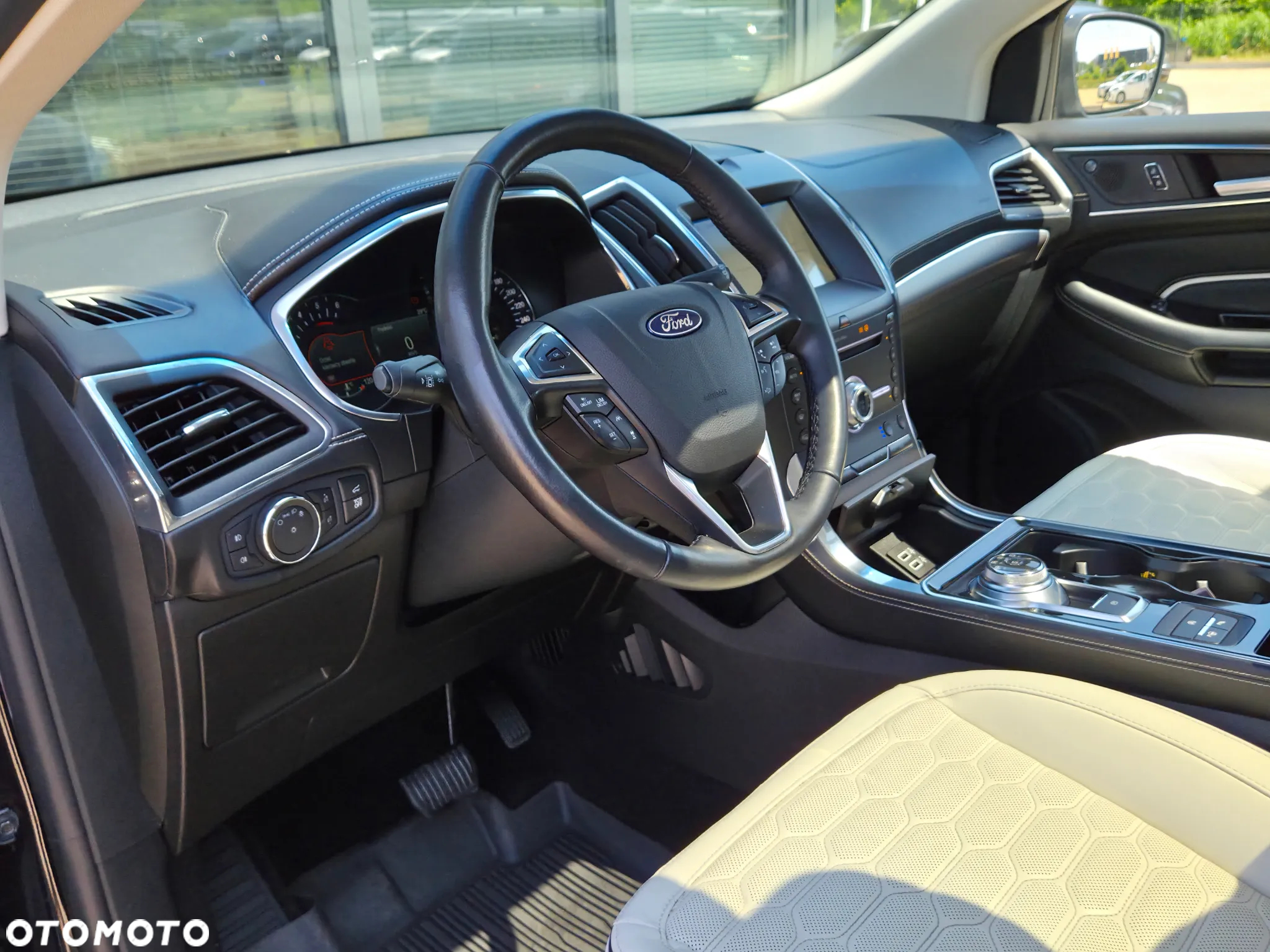Ford Edge 2.0 EcoBlue Twin-Turbo 4WD Vignale - 26
