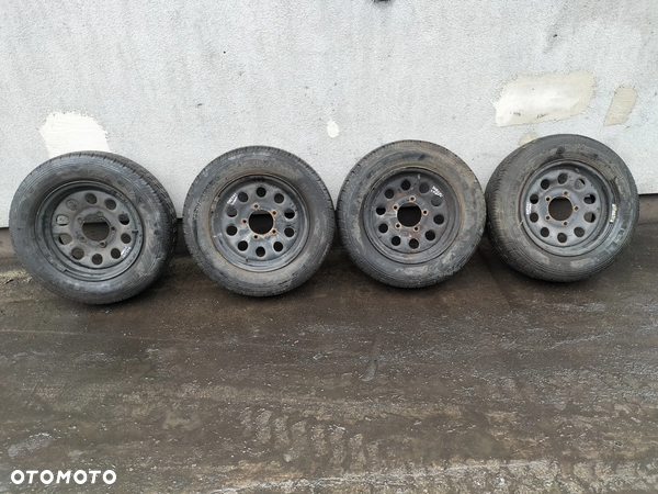 KOMPLET KÓŁ SUZUKI VITARA 5x139.7 195/70R15C