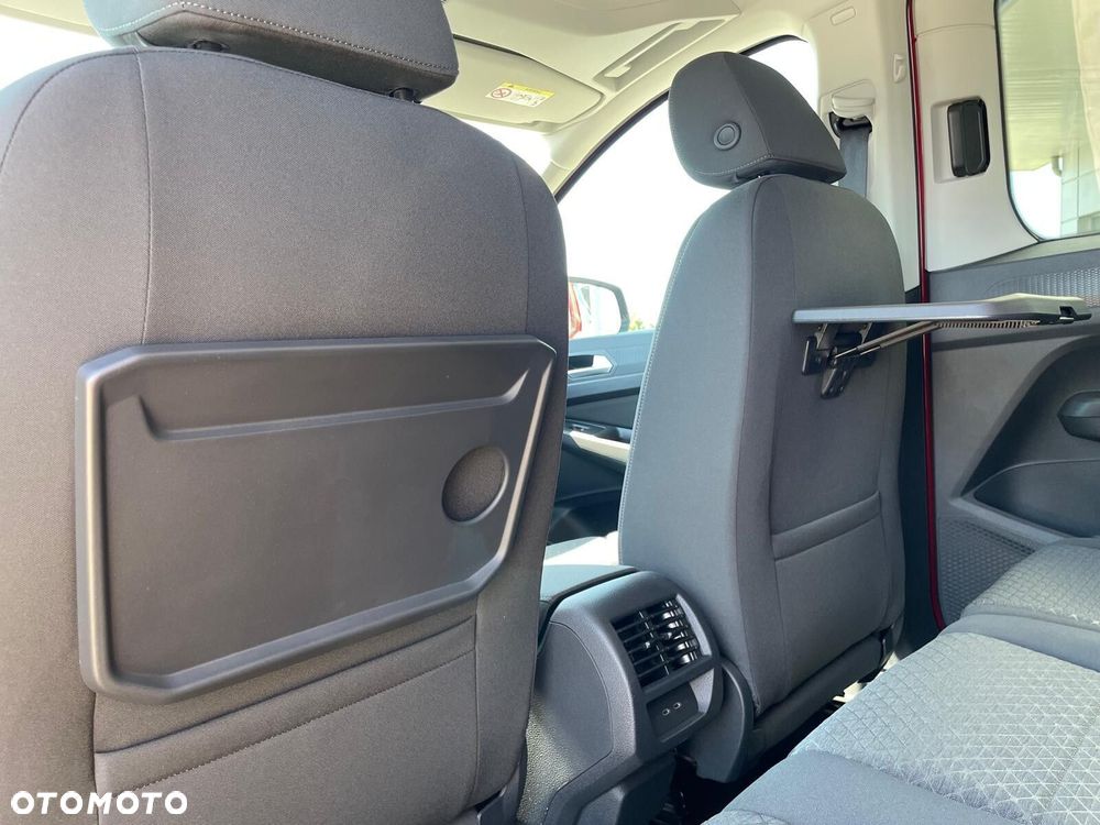 Ford Tourneo Connect - 24