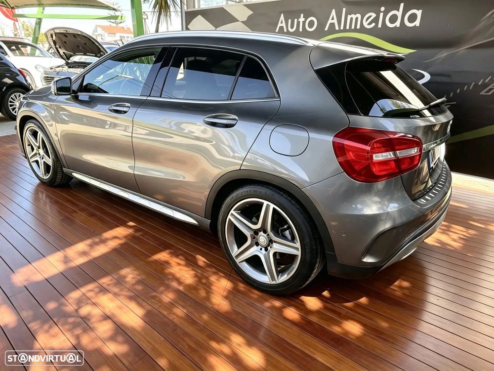 Mercedes-Benz GLA 180 d 7G-DCT AMG Line - 3