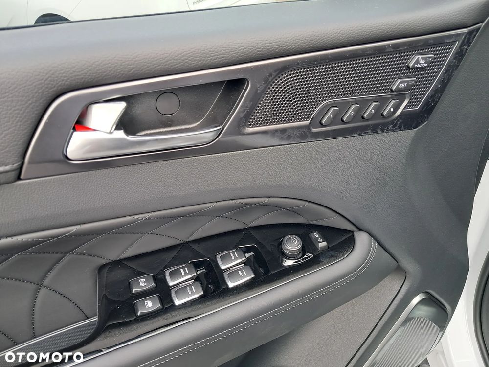 SsangYong/KGM Rexton 2.2 D Black Edition 4WD - 17