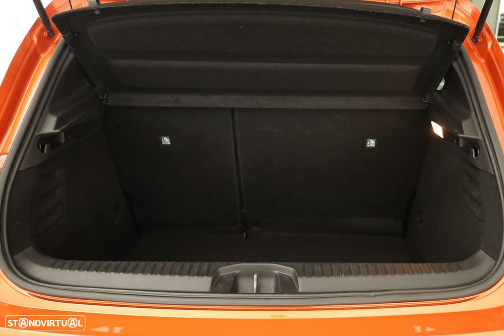 Renault Clio 1.0 TCe RS Line - 24