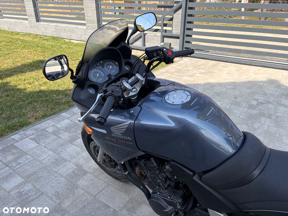 Honda CBF - 25