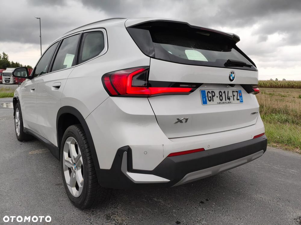 BMW X1 sDrive18i Sport Line - 20