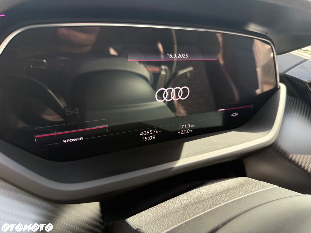 Audi e-tron GT - 12