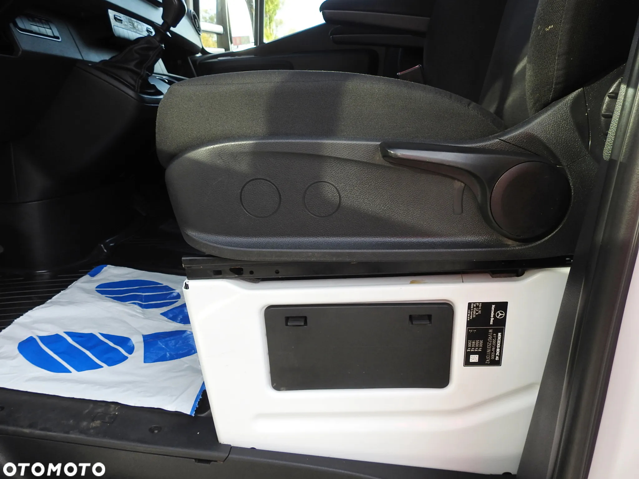 Mercedes-Benz SPRINTER 516 SKRZYNIA PODWÓJNA KABINA DOKA 6 MIEJSC TEMPOMAT KLIMATYZACJA BLIŹNIACZE KOŁA 160KM [ 113742 ] - 28