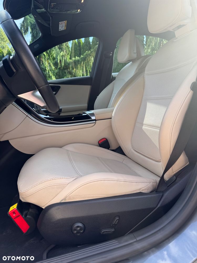 Mercedes-Benz Klasa C 220 d mHEV Avantgarde - 31