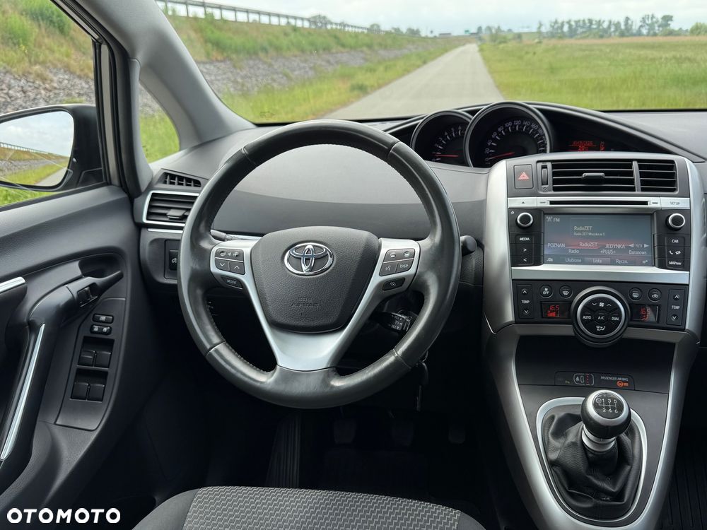 Toyota Verso 1.8 5-Sitzer Skyview Edition - 33