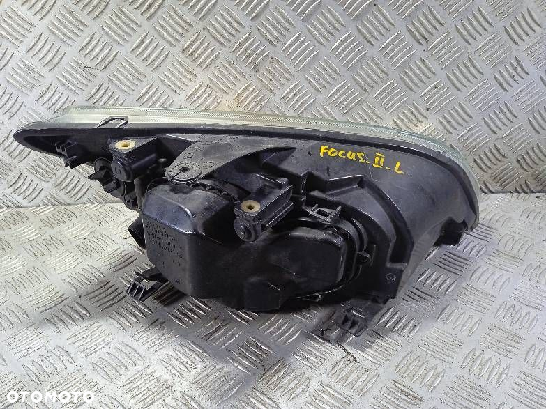 LAMPA LEWA PRZEDNIA FORD FOCUS MK2 - 2