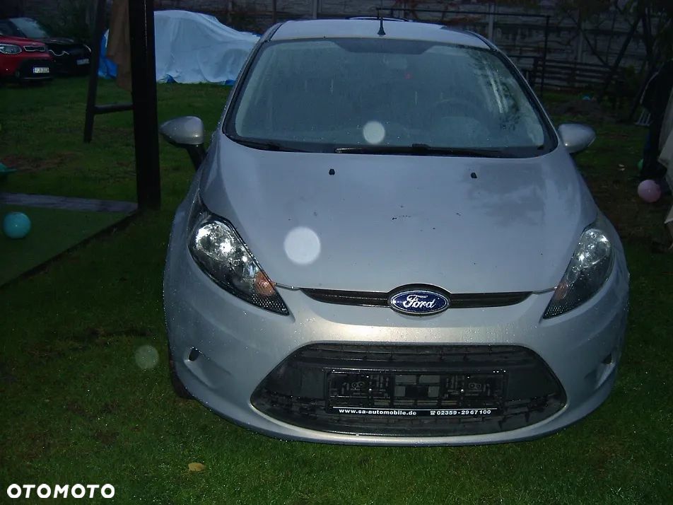 Ford Fiesta - 2