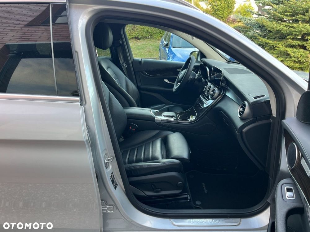 Mercedes-Benz GLC 220 d 4-Matic - 23