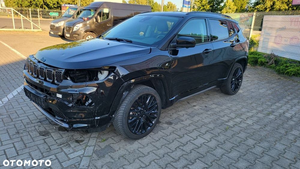 Jeep Compass - 1