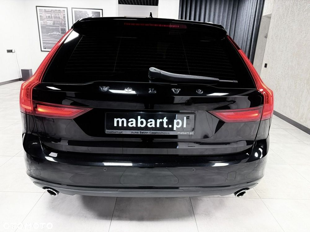 Volvo V90 D4 Geartronic Momentum Pro - 4