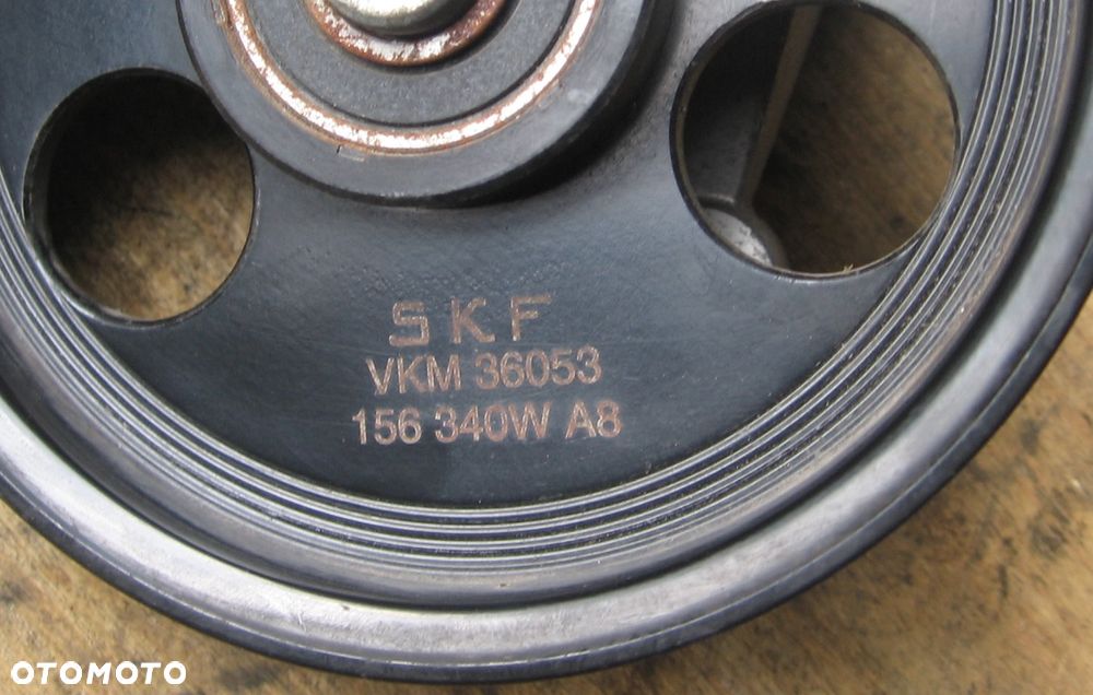 rolka prowadząca paska kółko DUSTER LOGAN CLIO 1.5 DCI vkm36053 - 2