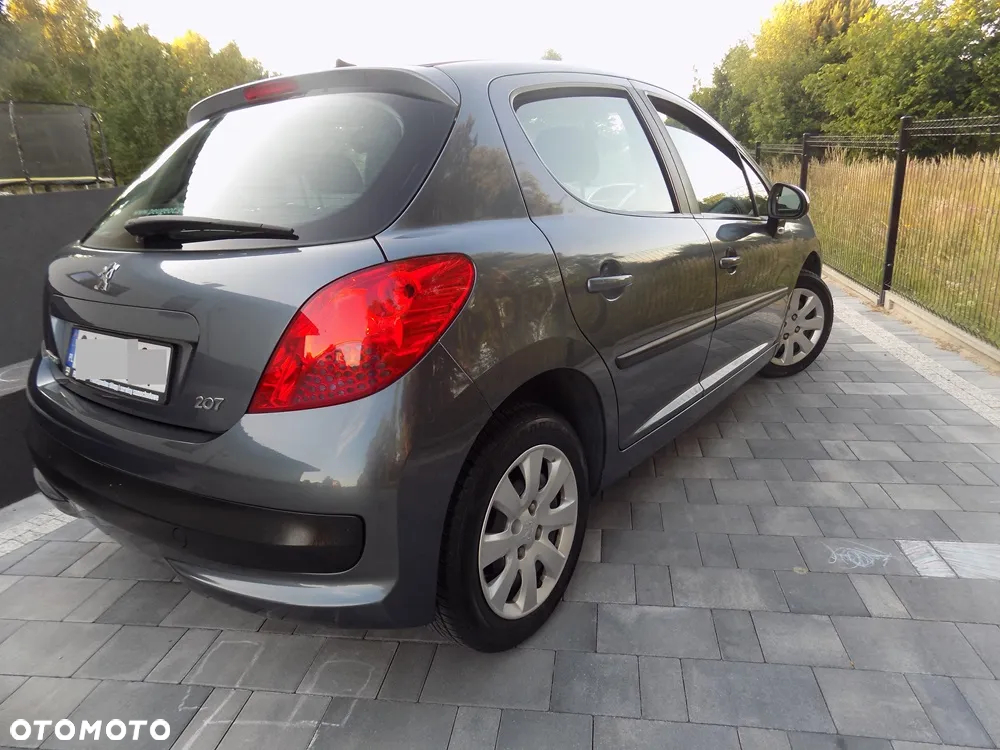 Peugeot 207 1.4 16V Trendy - 4