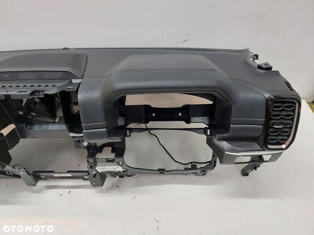 Ford Ranger VI 6 2024r KOKPIT DESKA ROZDZIELCZA UK - 5