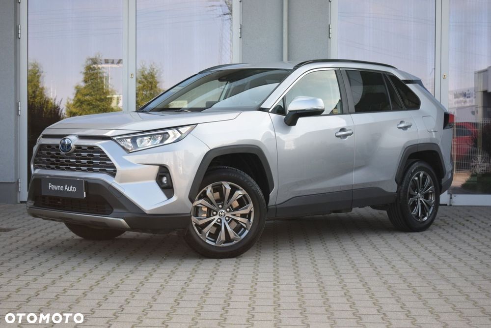 Toyota RAV4 - 1