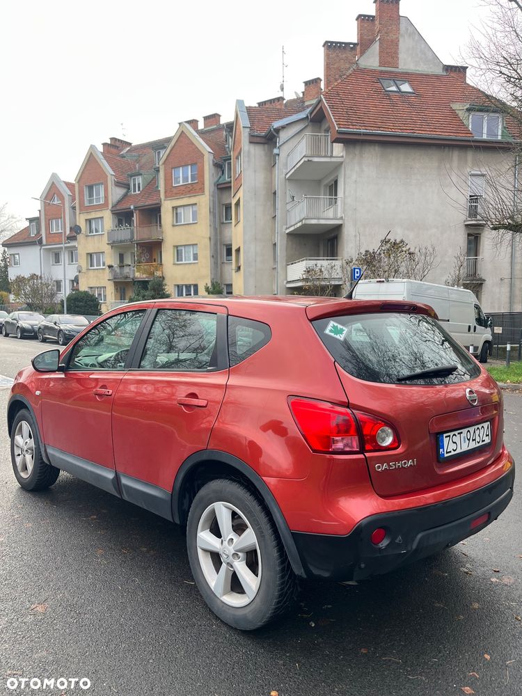 Nissan Qashqai 2.0 dCi 4x4 Lounge - 7