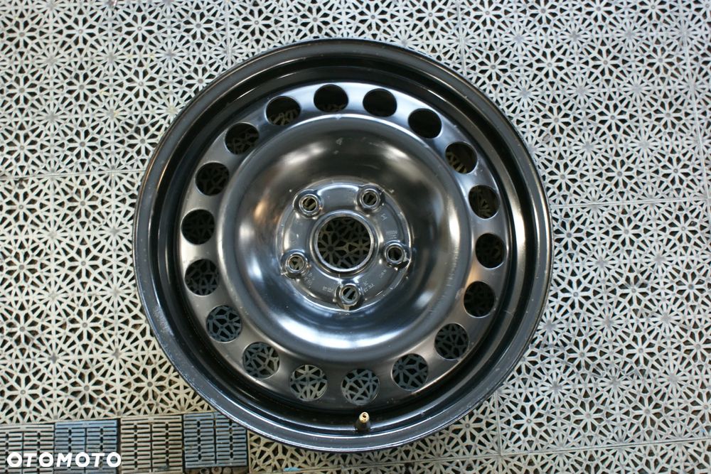 FELGA FELGI STALOWE 6,5Jx16 ET48 5x112 VW 371