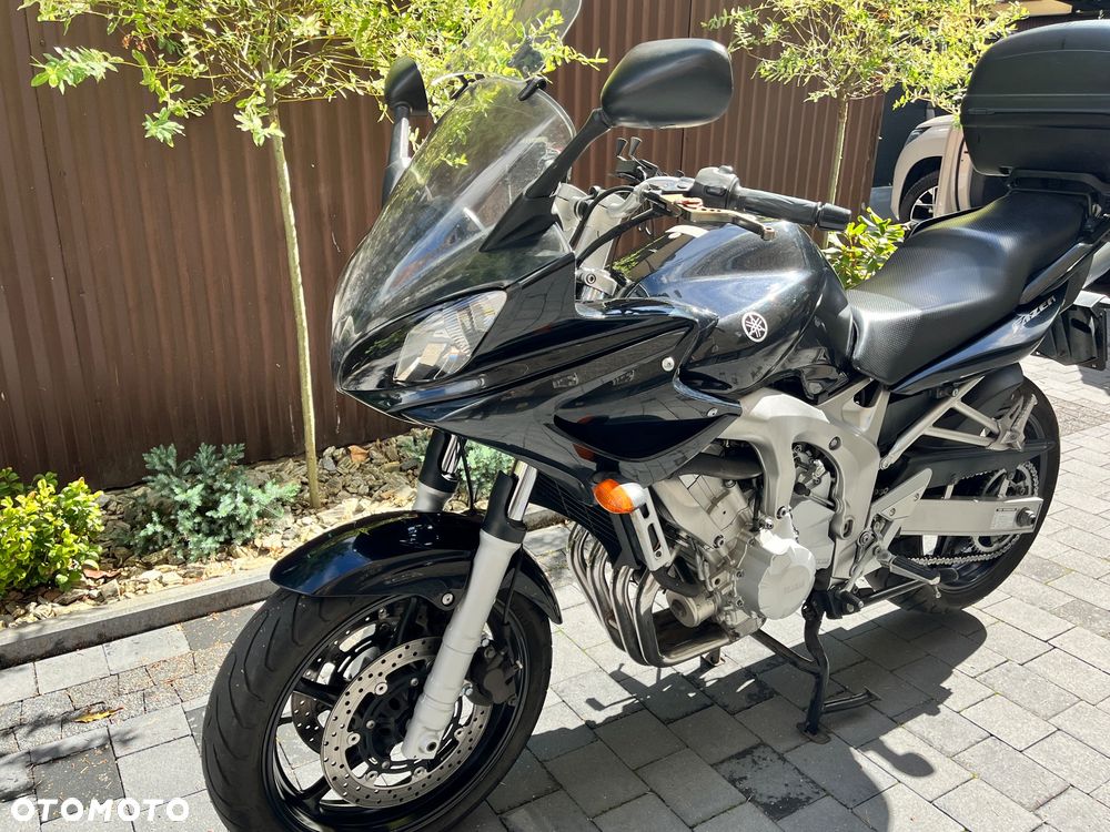 Yamaha FZ6 - 1