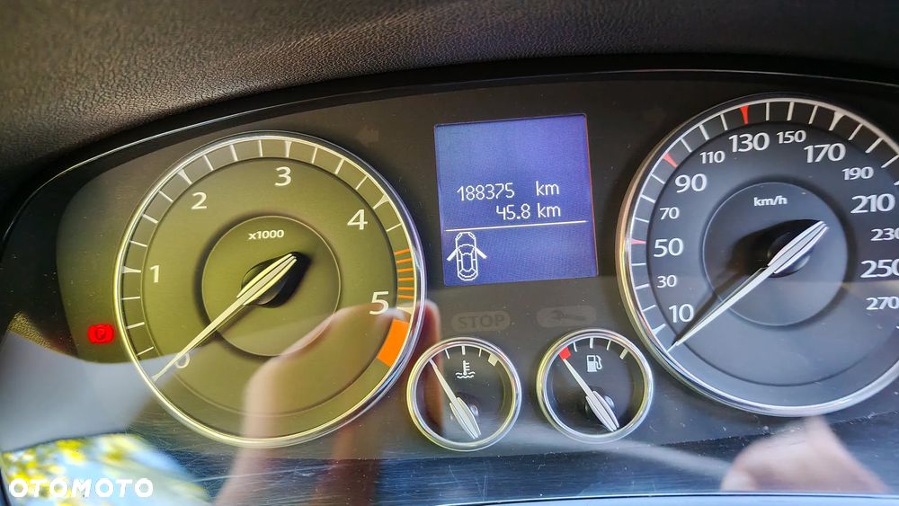 Renault Laguna - 3