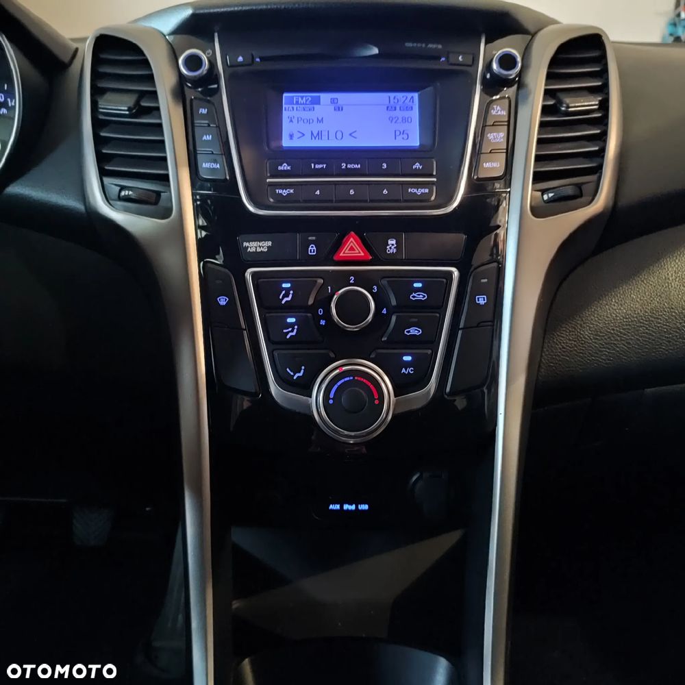 Hyundai i30 i30cw 1.4 Classic - 8