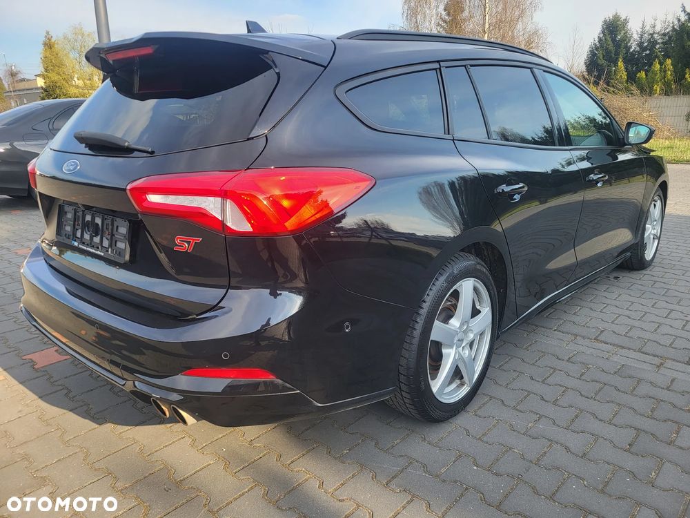 Ford Focus 2.0 EcoBlue ST - 5
