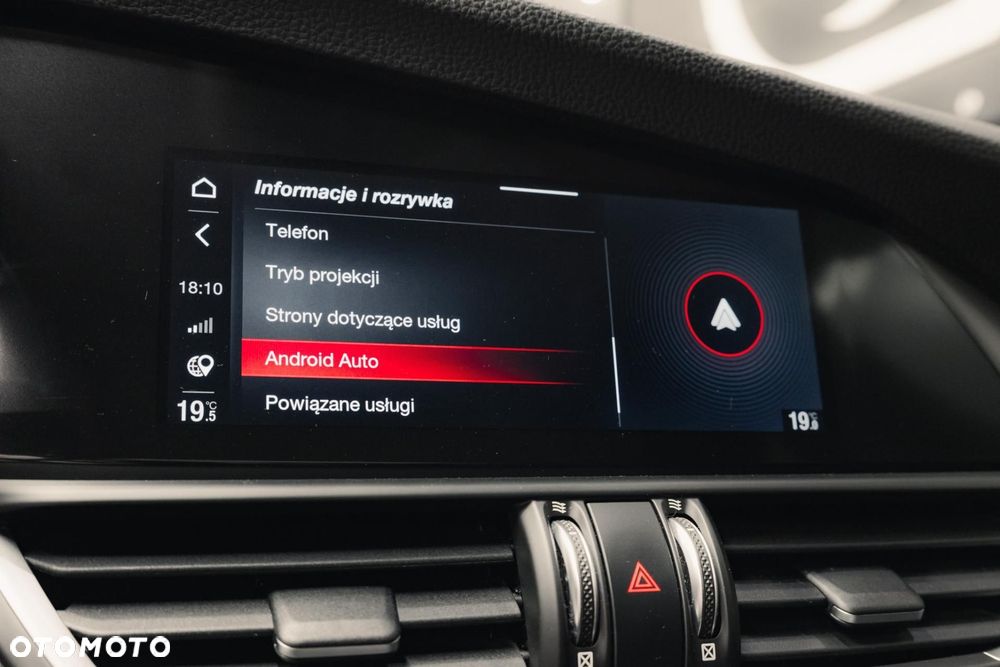 Alfa Romeo Giulia 2.0 Turbo Business - 20