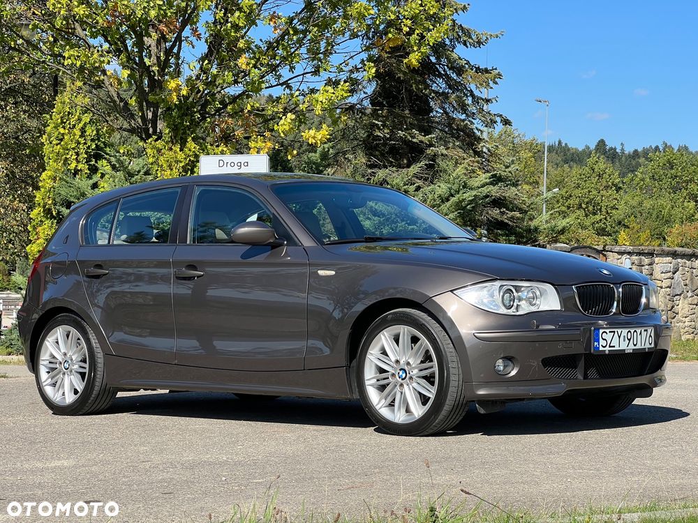BMW Seria 1 120i - 1