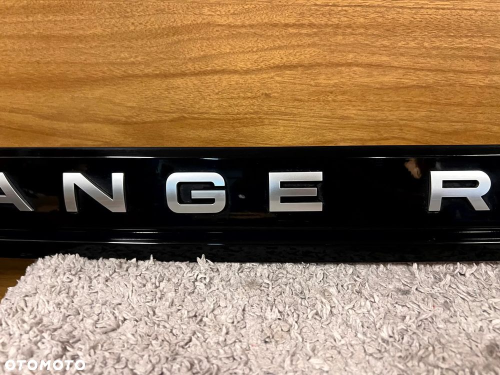 RANGE ROVER EVOQUE II L551 LISTWA KLAPY BAGAŻNIKA BLENDA TYLNA TYŁ K8D2-402A30-A - 4
