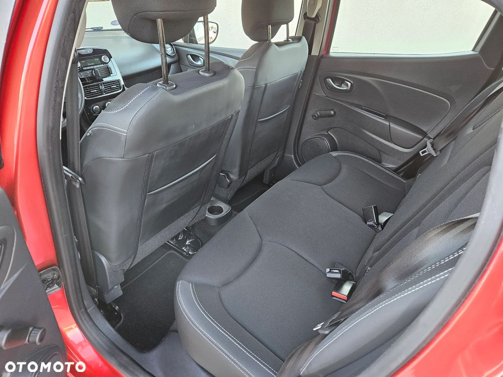 Renault Clio TCe 90 Limited - 12