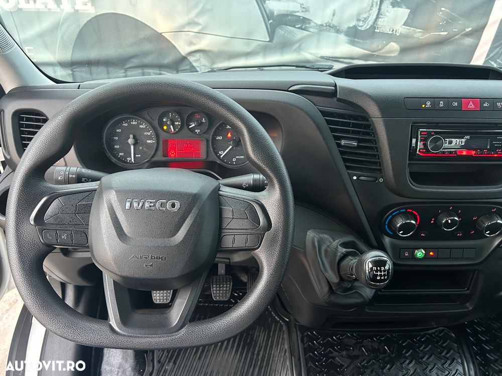 Iveco LIFT DE CONTAINER CU CARLIG 3.0 D - 22