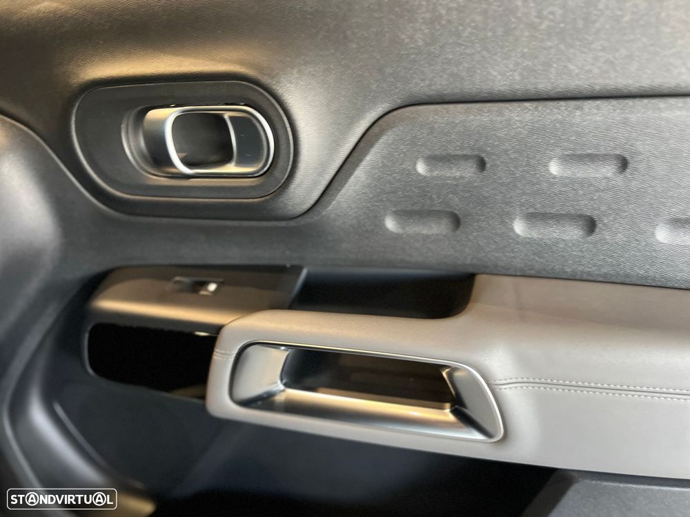Citroën C5 Aircross 1.6 Hybrid Shine e-EAT8 - 43