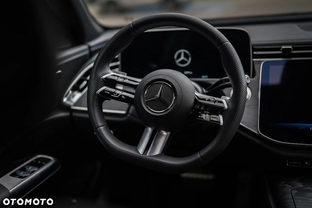 Mercedes-Benz Klasa E 200 9G-TRONIC Edition AMG Line - 12