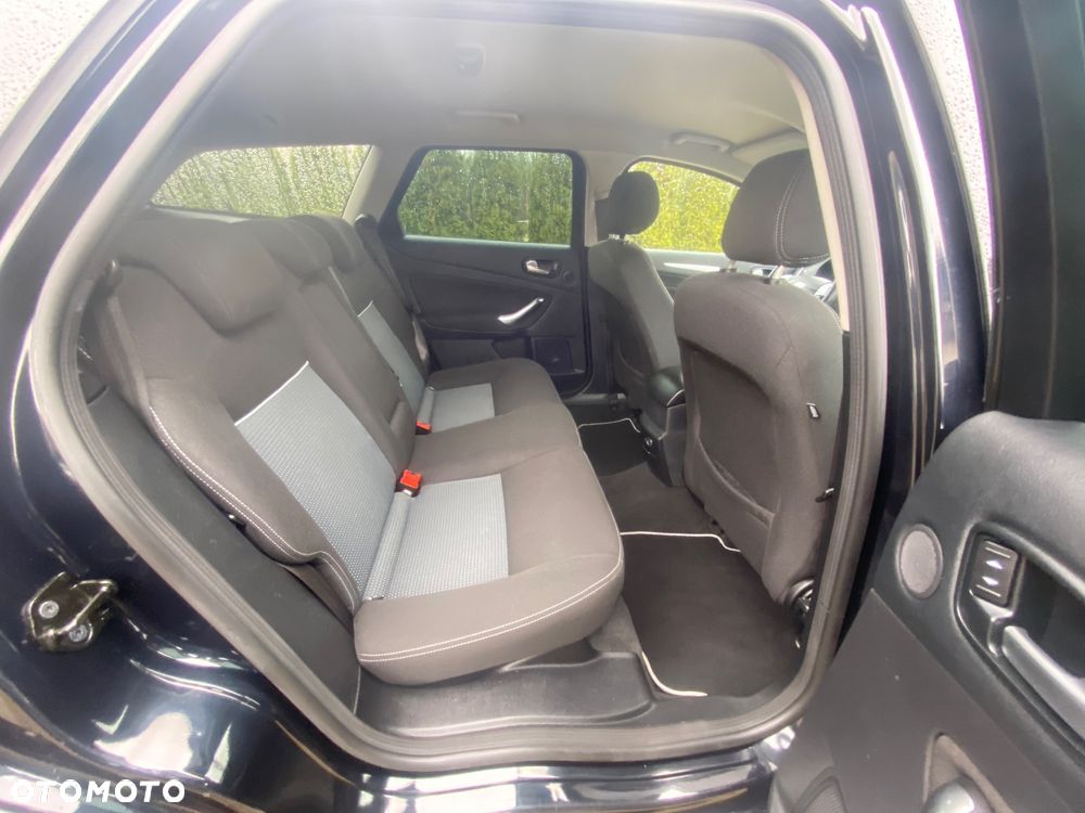 Ford Mondeo 2.0 TDCi Sport - 27