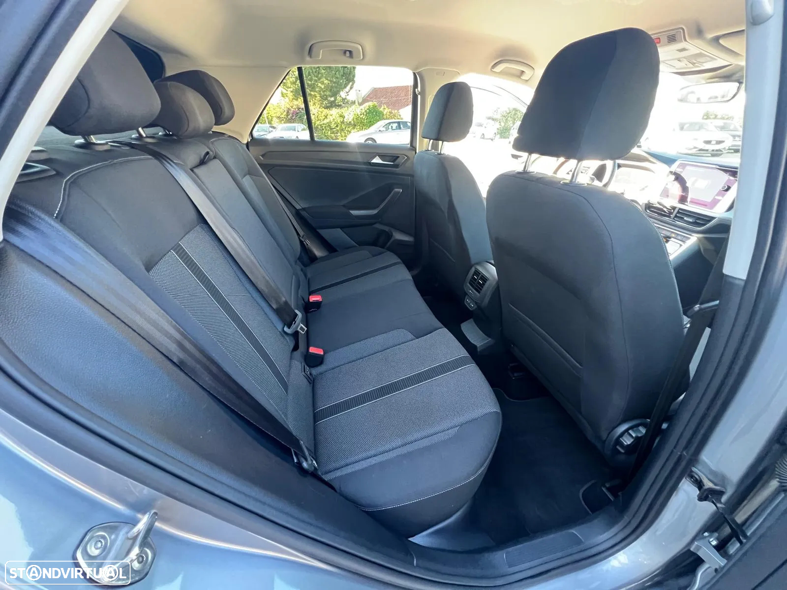 VW T-Roc 1.0 TSI Life - 11