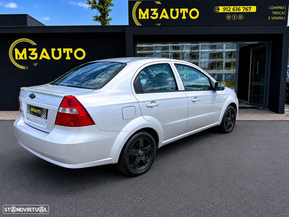 Chevrolet Aveo 1.2 LS - 4