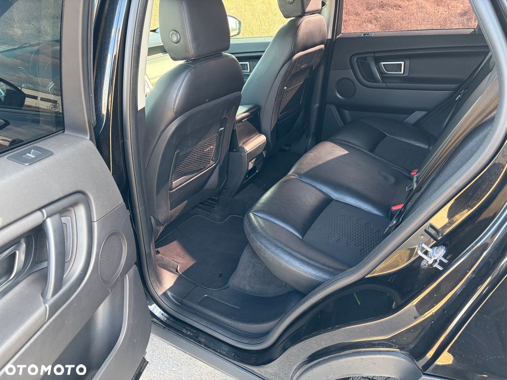 Land Rover Discovery Sport - 13
