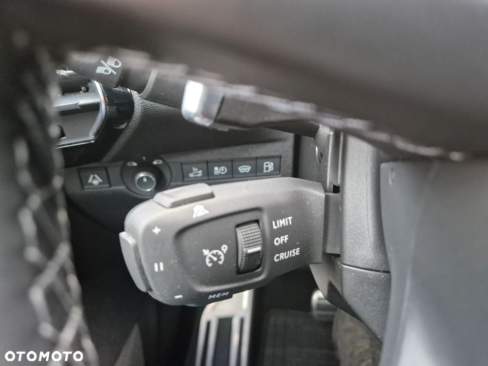 DS Automobiles DS 7 Crossback 1.6 E-Tense 4x4 Grand Chic - 20