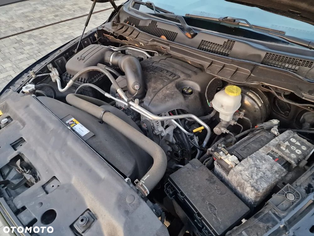 RAM 1500 - 15