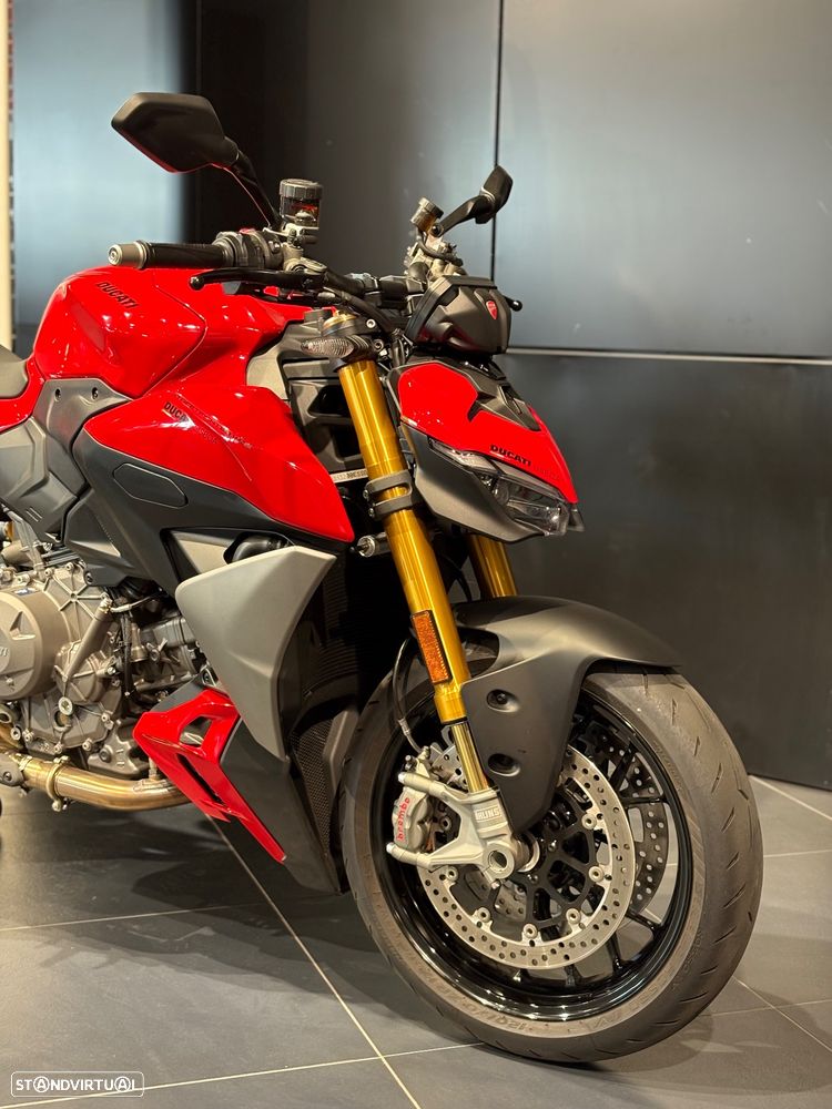 Ducati Streetfighter V2 S - 2