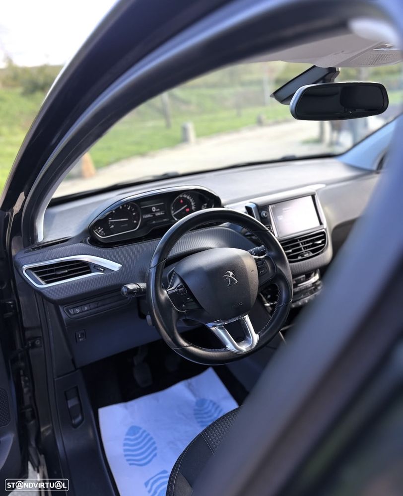 Peugeot 208 1.6 BlueHDi Allure - 10