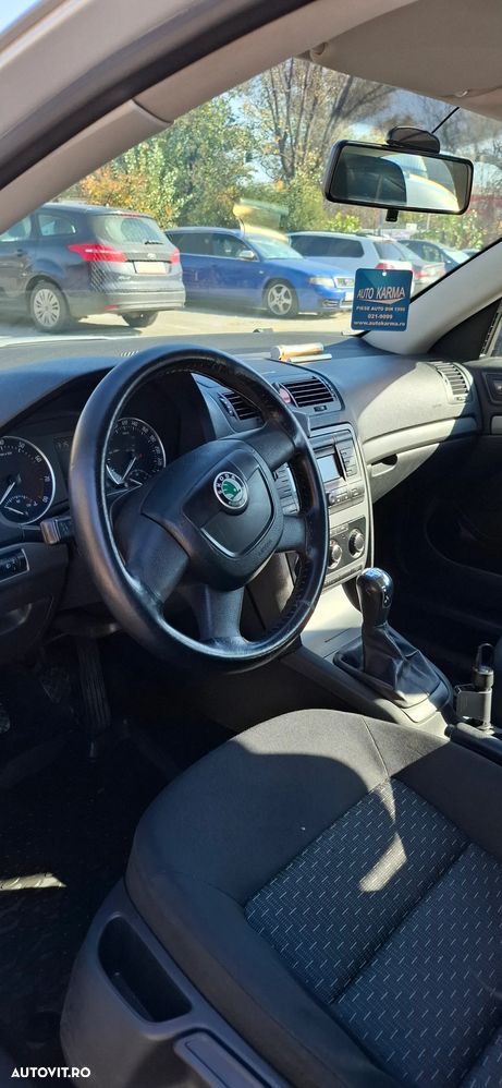 Skoda Octavia Tour 1.4 - 14