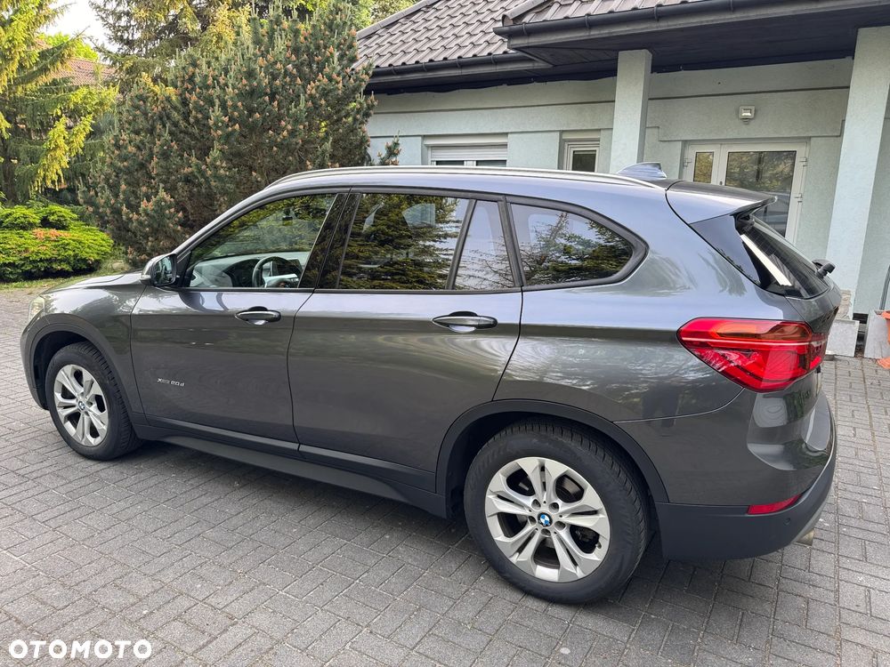 BMW X1 xDrive20d - 14