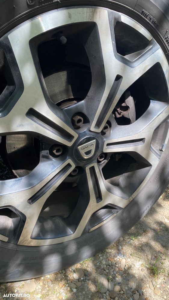 Dacia Duster TCe 130 GPF 4WD Prestige jante 17" - 11