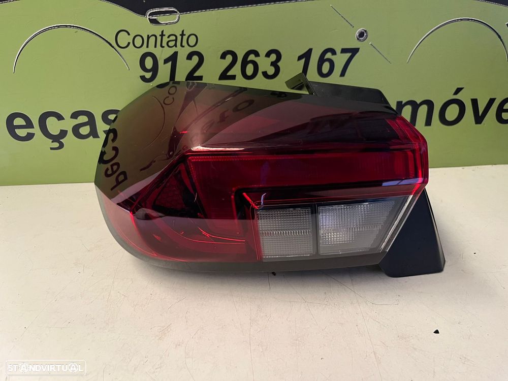 Opel Corsa F - FAROLIM DIREITO ESQUERDO - FT517 - 2