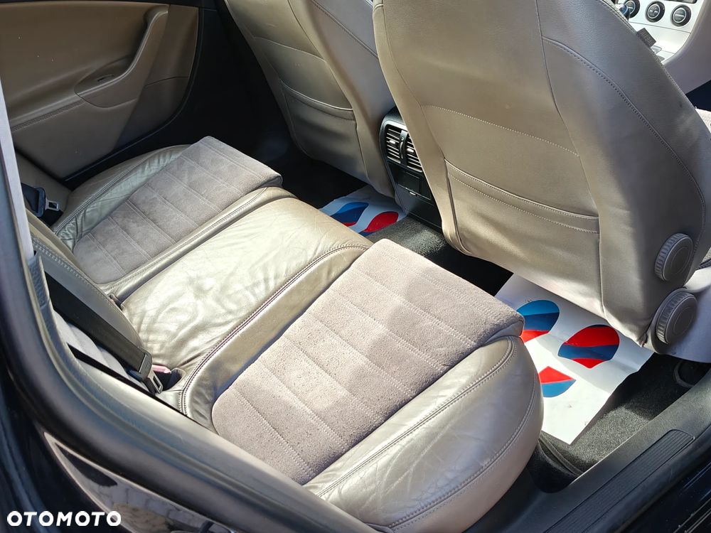 Volkswagen Passat 2.0 Blue TDI SCR Highline - 8