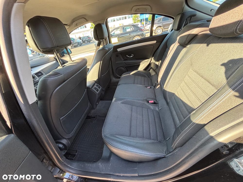 Renault Laguna 2.0 16V 140 Sportway - 18