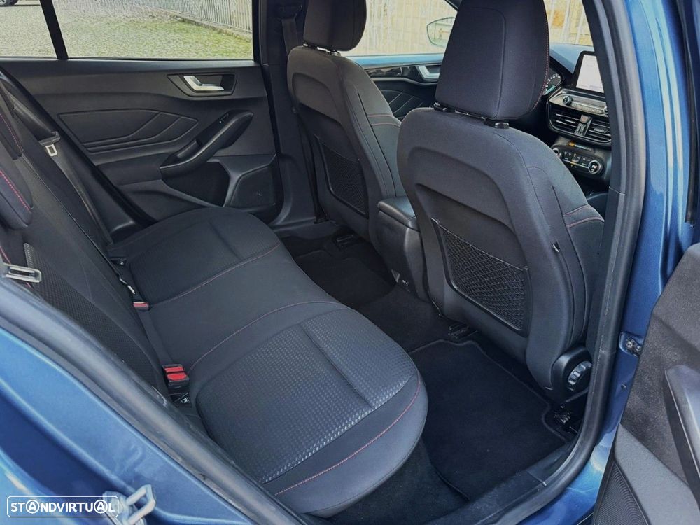 Ford Focus SW 1.5 TDCi EcoBlue ST-Line - 30