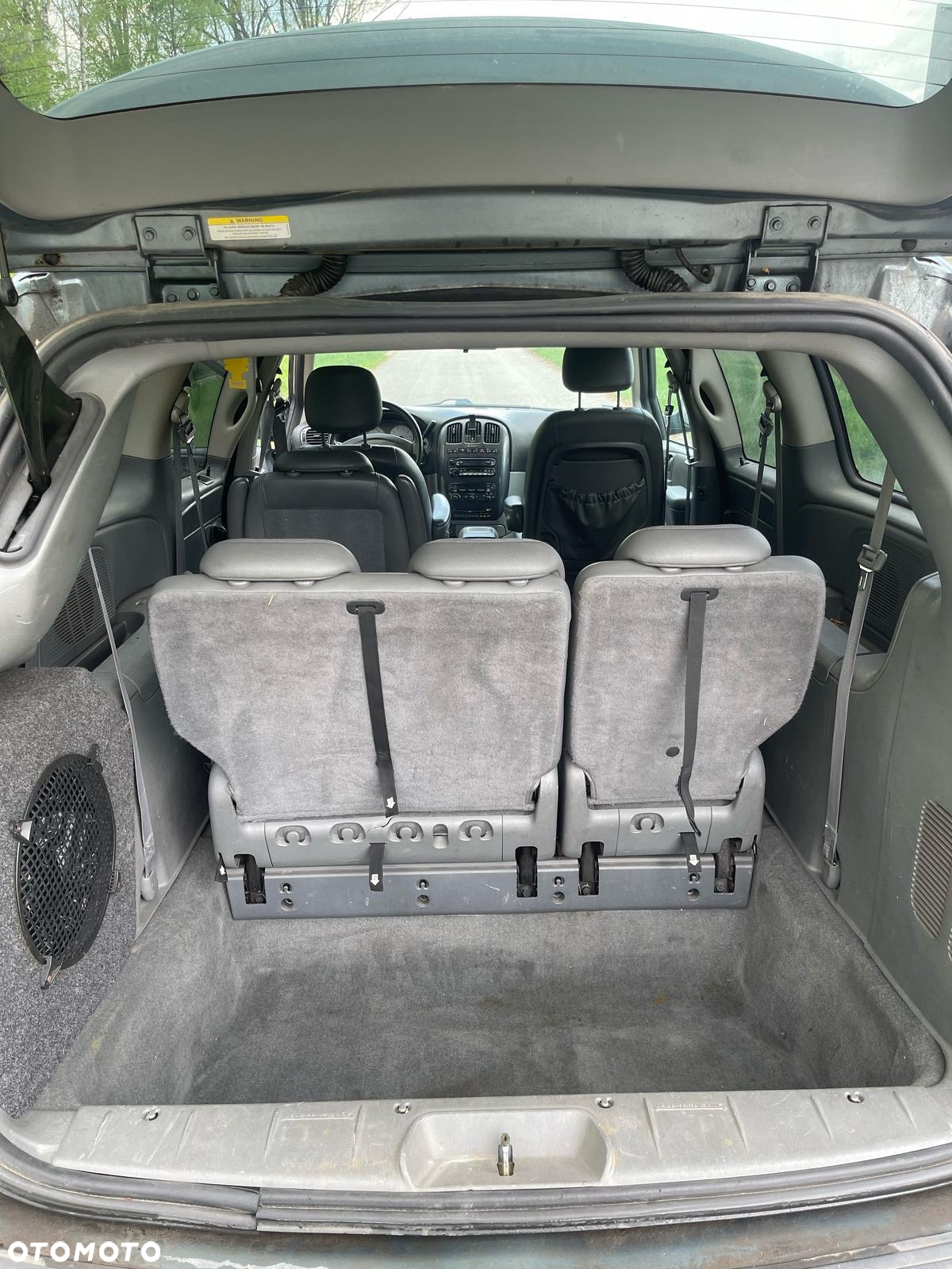 Dodge Grand Caravan 3.3 SE - 13
